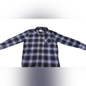 Field & Stream Blue and Black Checkered Shirt. Size large